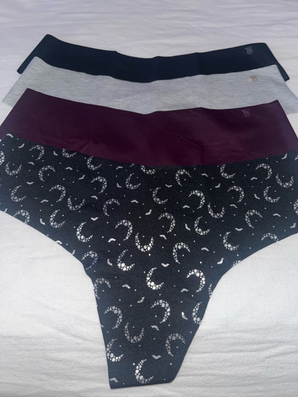 Victoria’s Secret No Show Thong Panties Set of 4 - Bundle